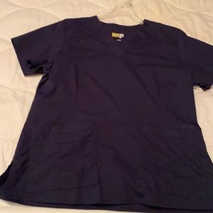 Scrub top
